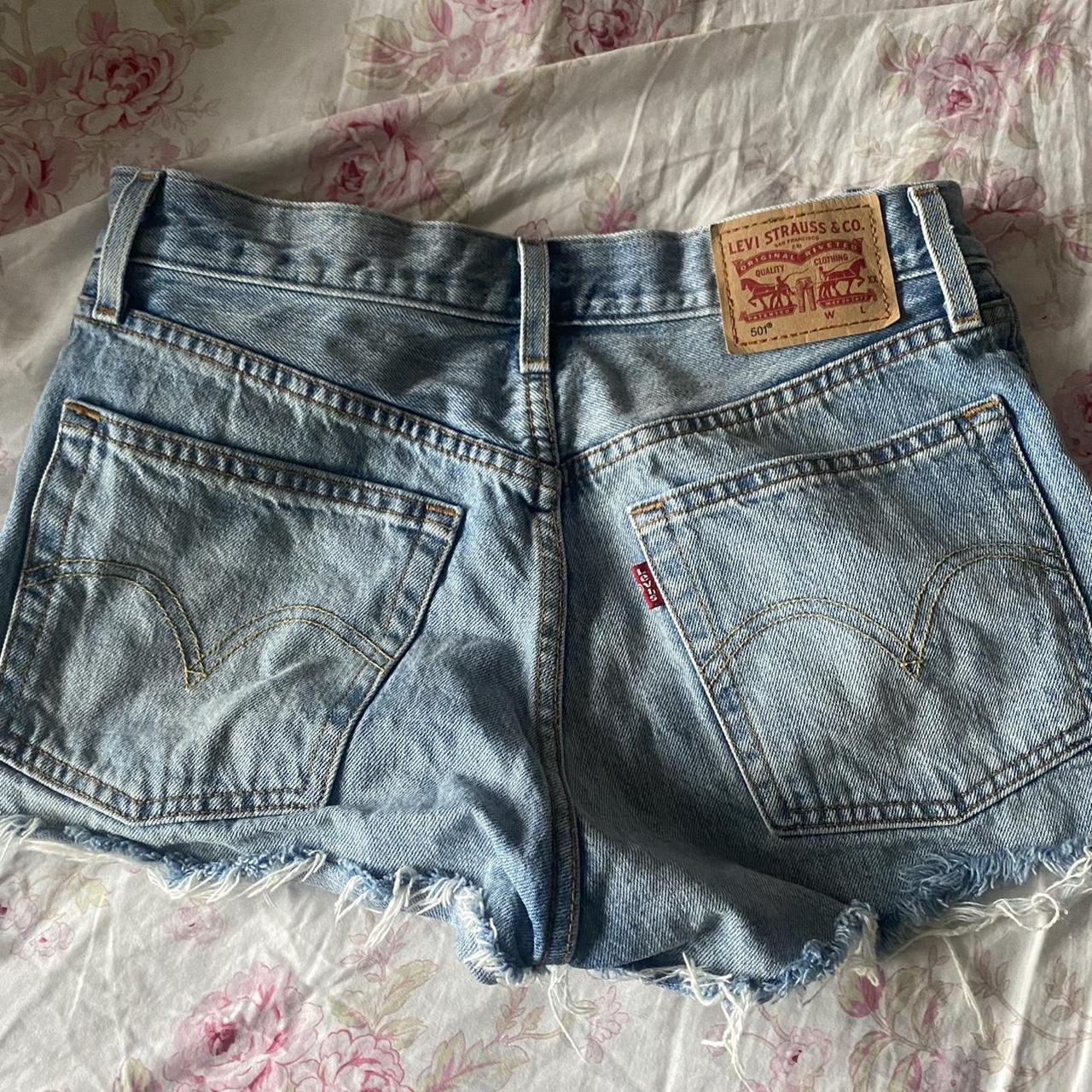 vintage levis wedgie jean shorts. they’re perfect... Depop