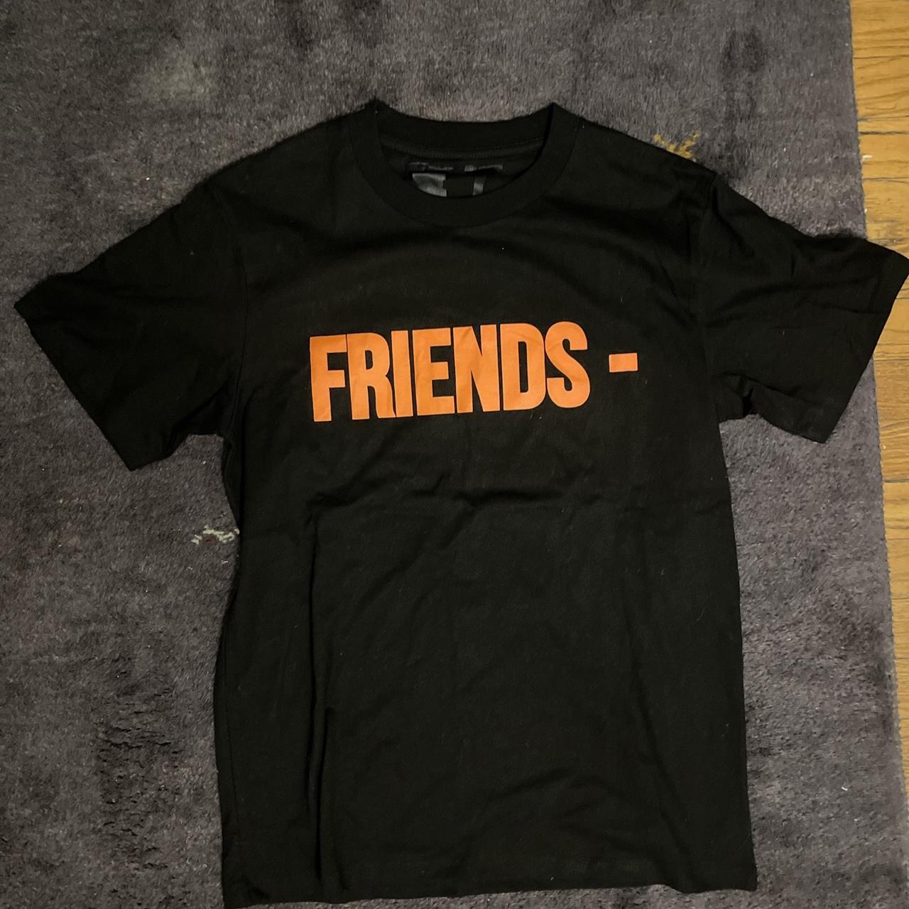 Vlone friends outlet black tee