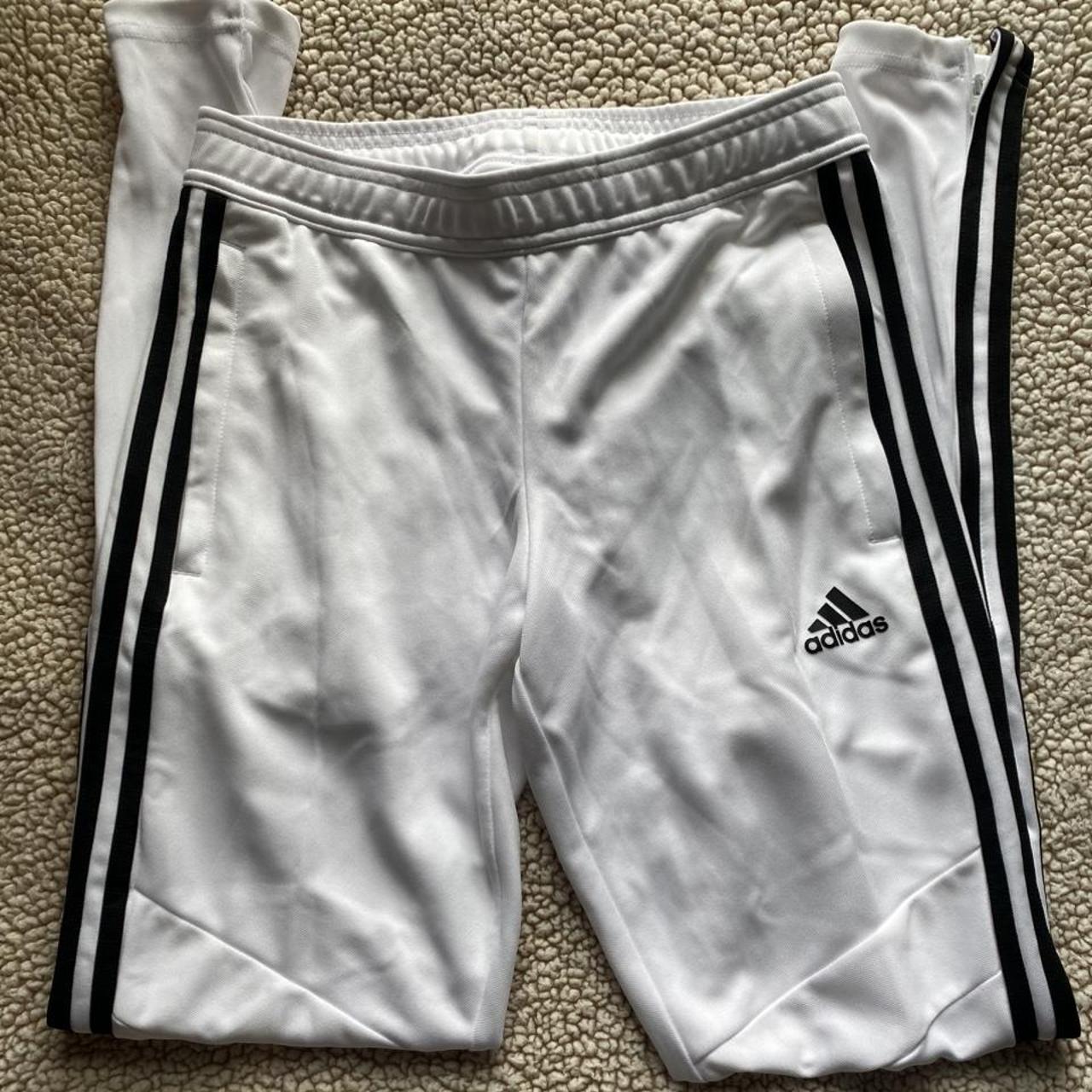 Adidas hot sale short joggers