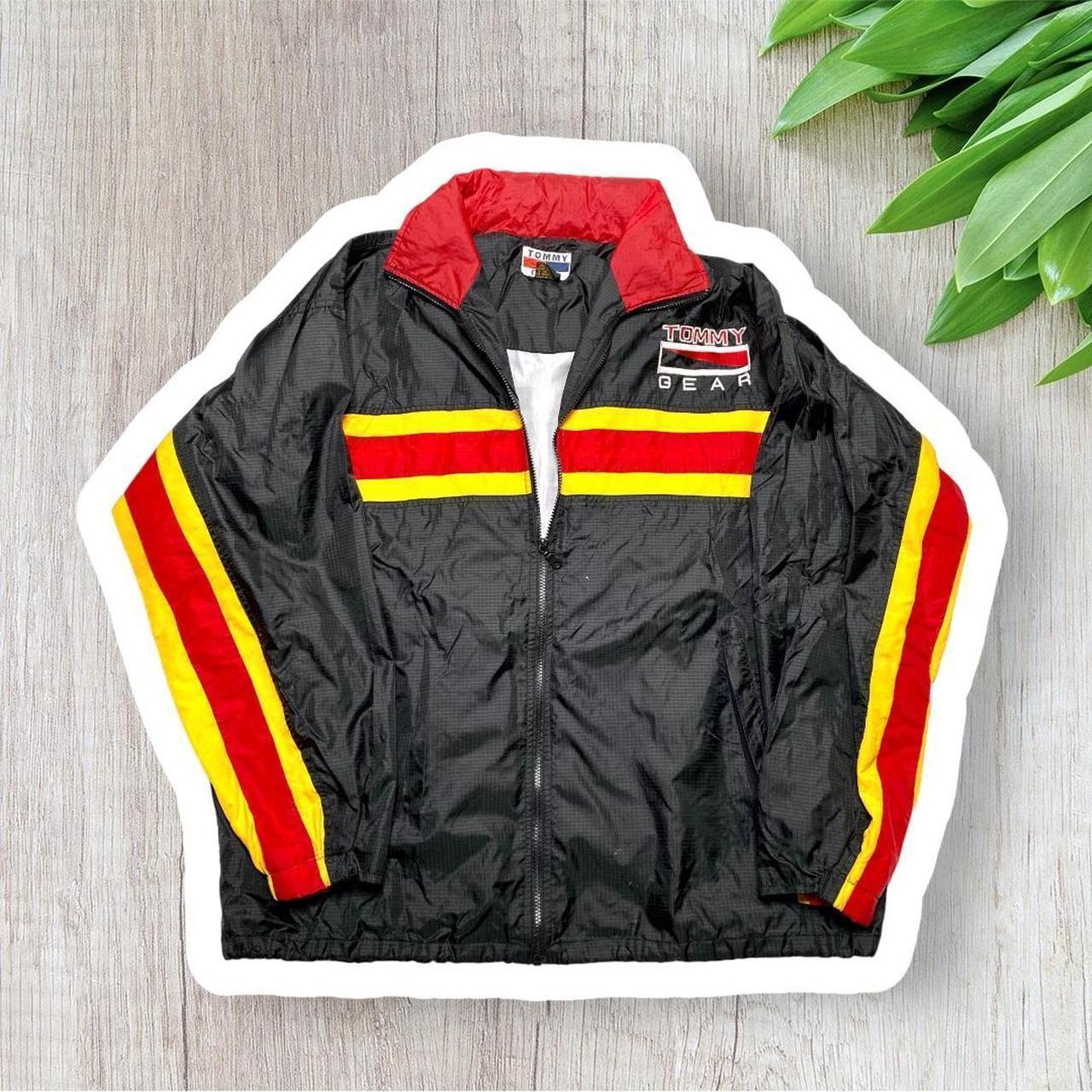 Manchuriet skulder Blandet Vintage 90's Tommy Hilfiger Jacket Mens size large!... - Depop