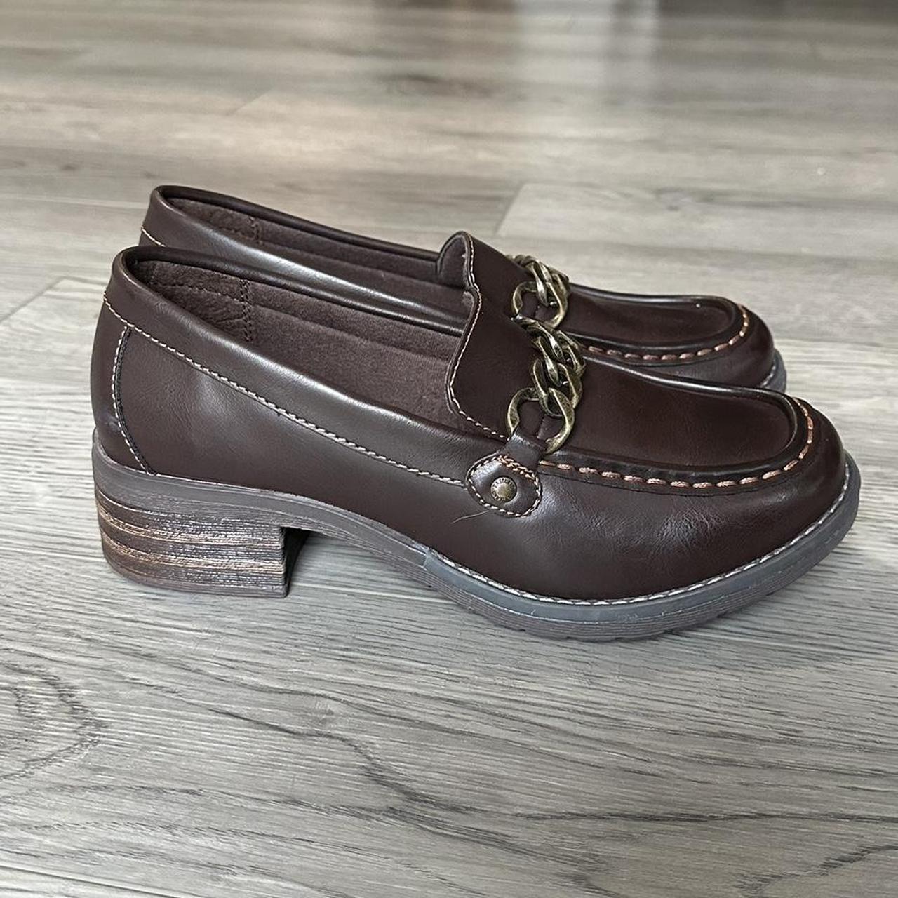 eastland women's loafers