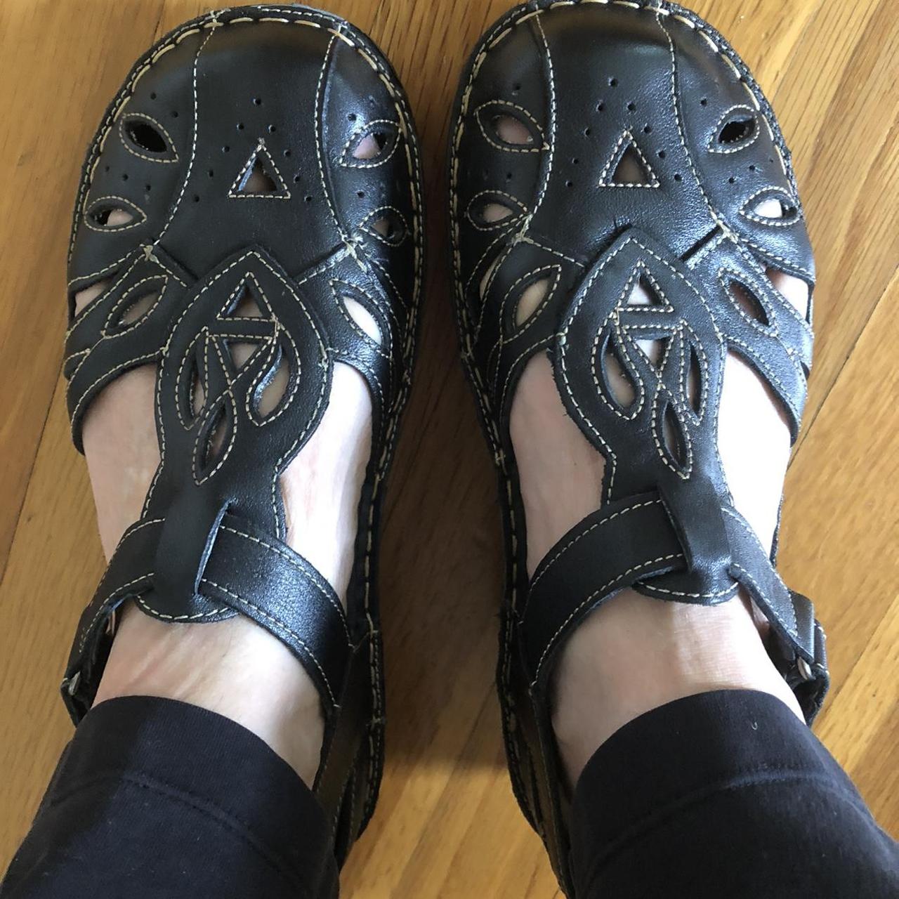 Black Propét Jenna shoe/sandal, new without tags or... - Depop