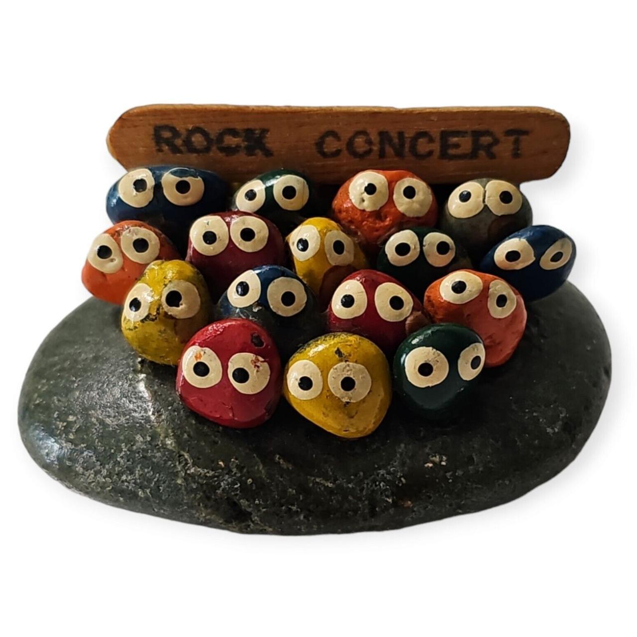 Vintage 1970s Painted Pet Rock Concert Figurine... - Depop