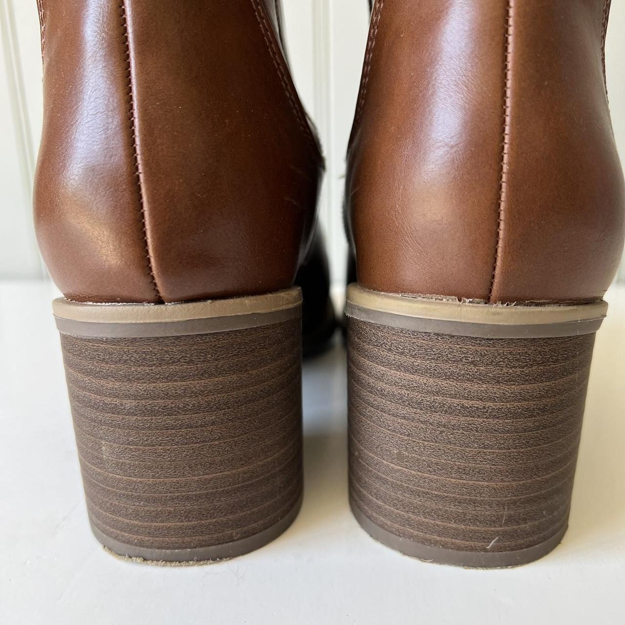 Universal Thread Women's Brown Boots (4)