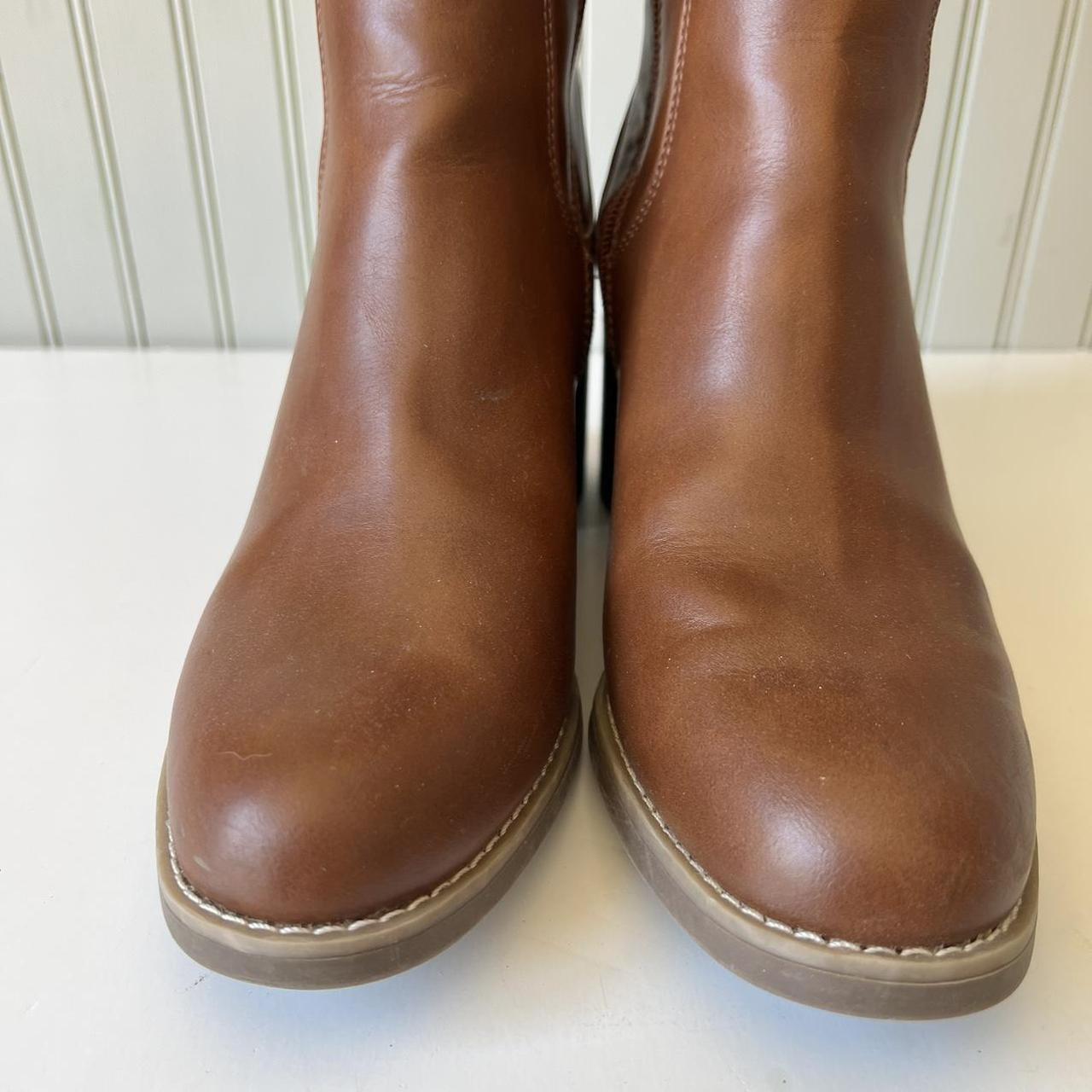Universal Thread Women's Brown Boots (5)