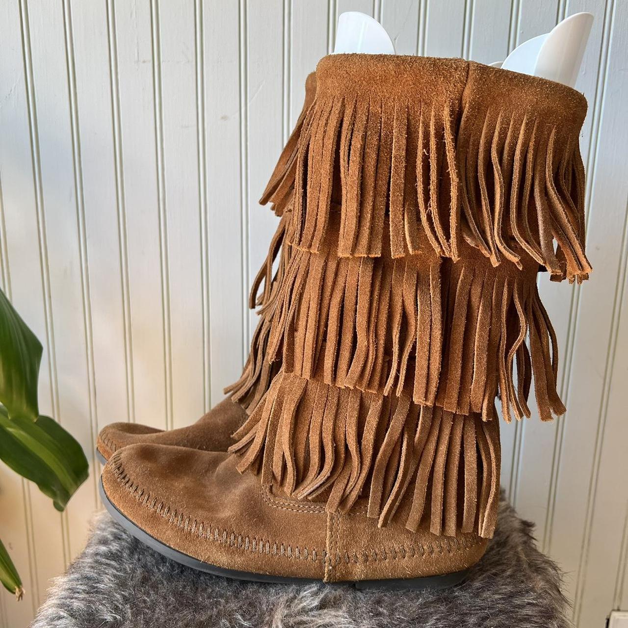 Minnetonka suede hot sale fringe boots