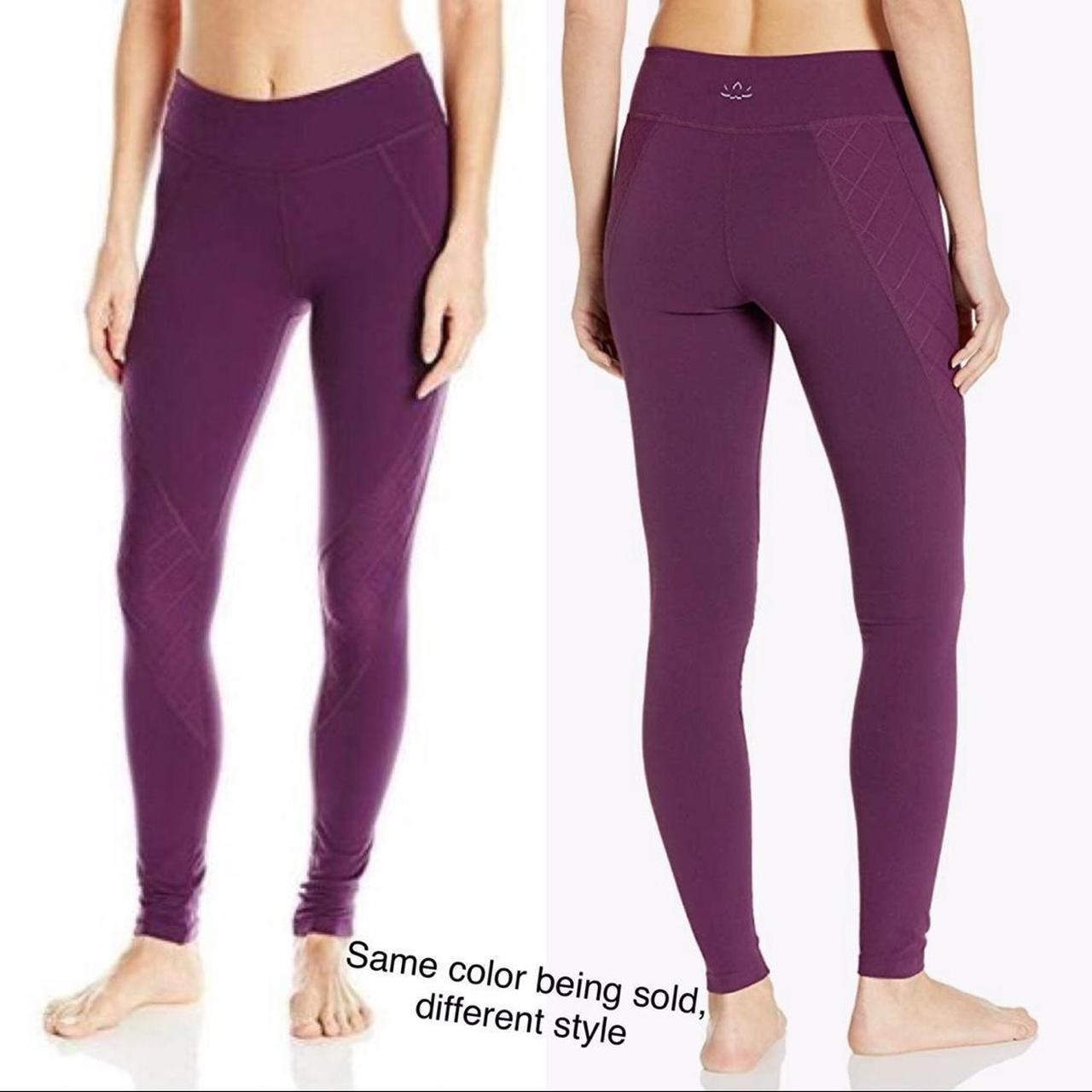 Beyond Yoga Purple quilted ankle zip leggings size