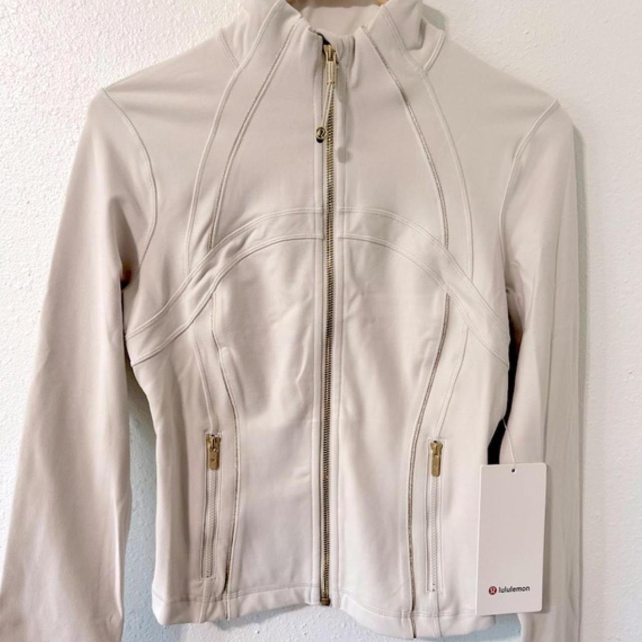item listed by madicloud