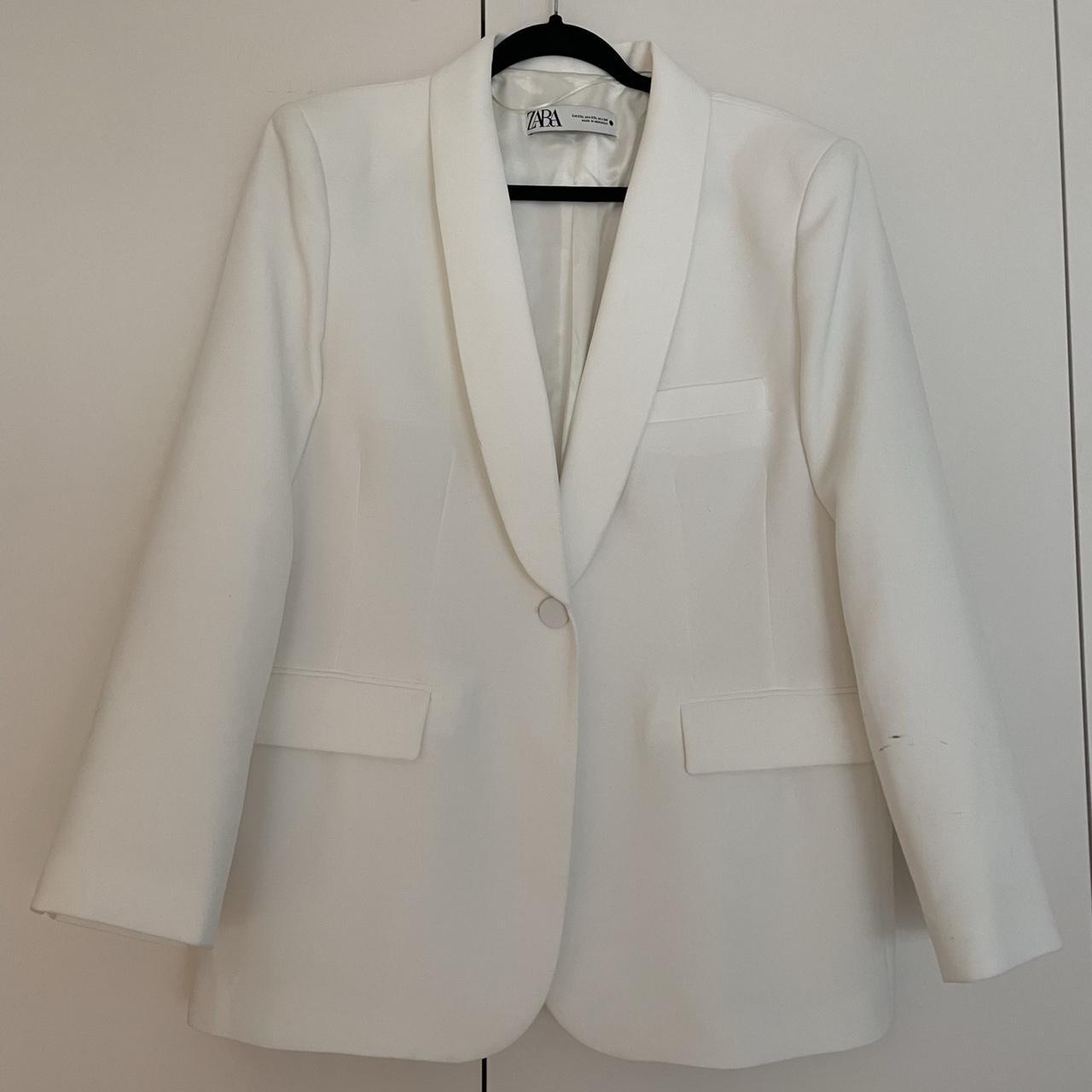 Zara White Blazer (A mark on the right inside arm) Depop