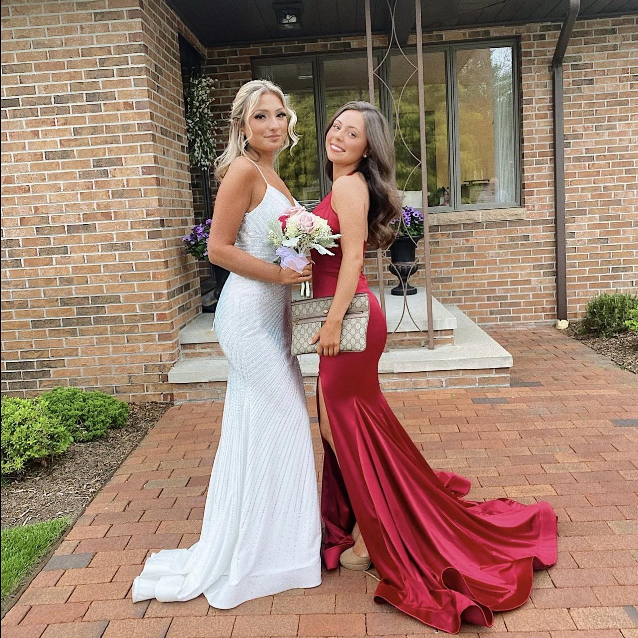 Sherri hill burgundy dress hotsell