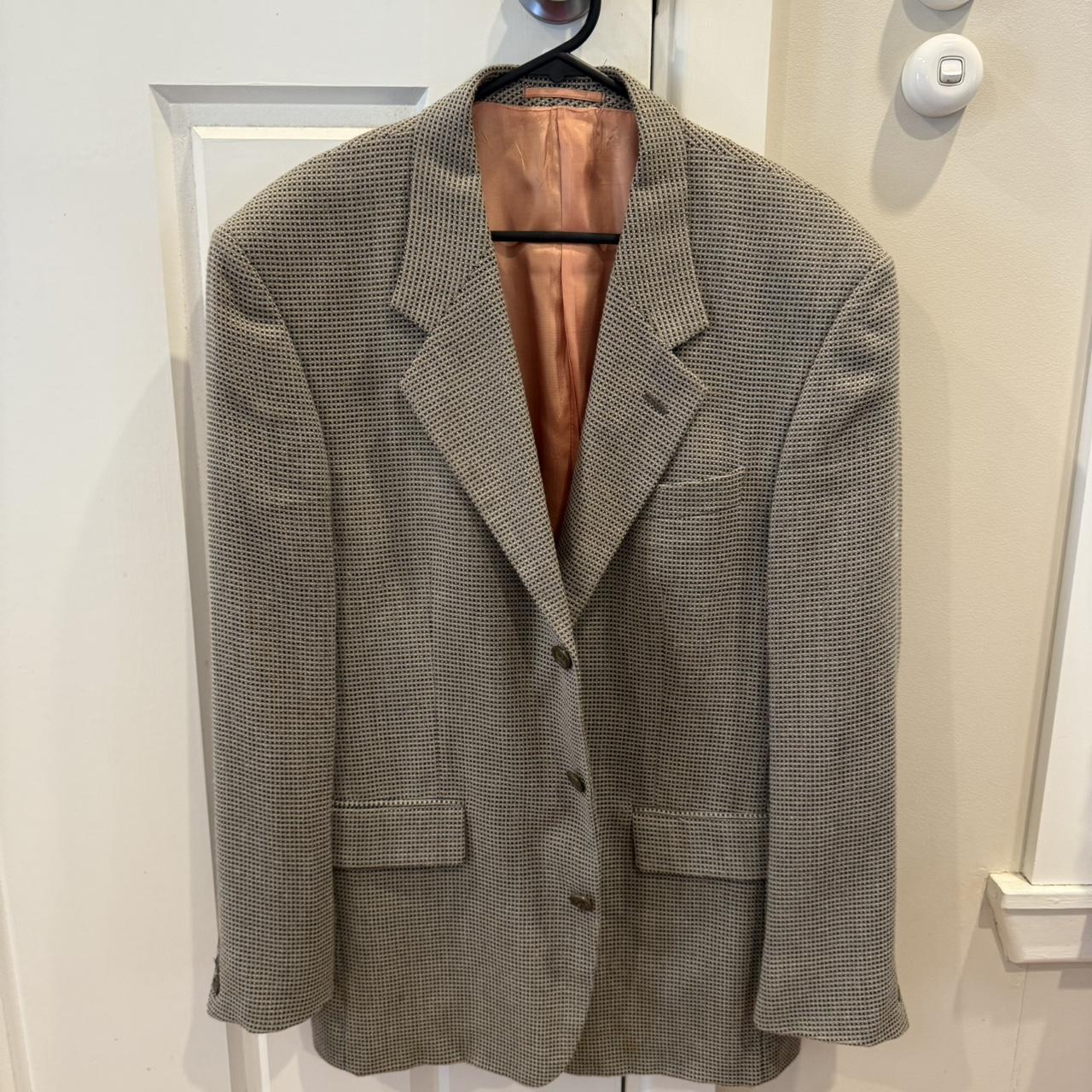item listed by wardrobe_chaos