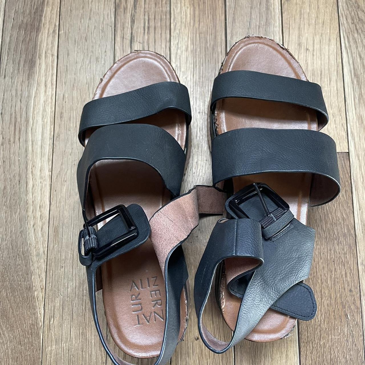 Naturalizer black, leather sandal Pretty, vintage,... - Depop