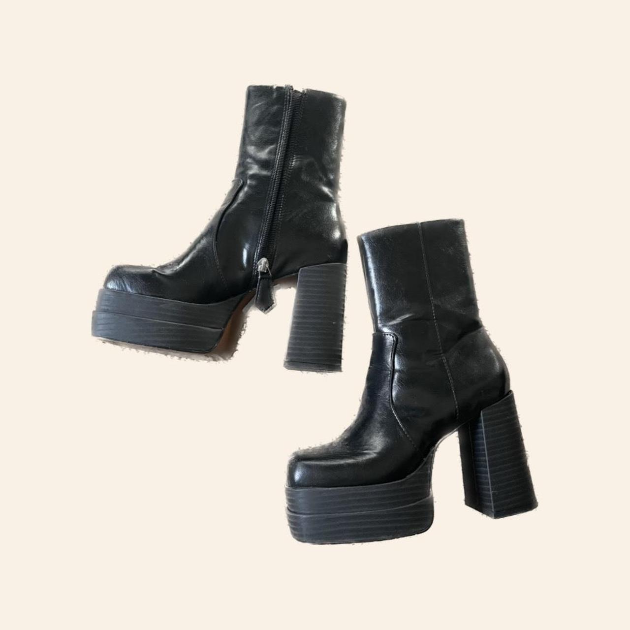 heeled beige boots