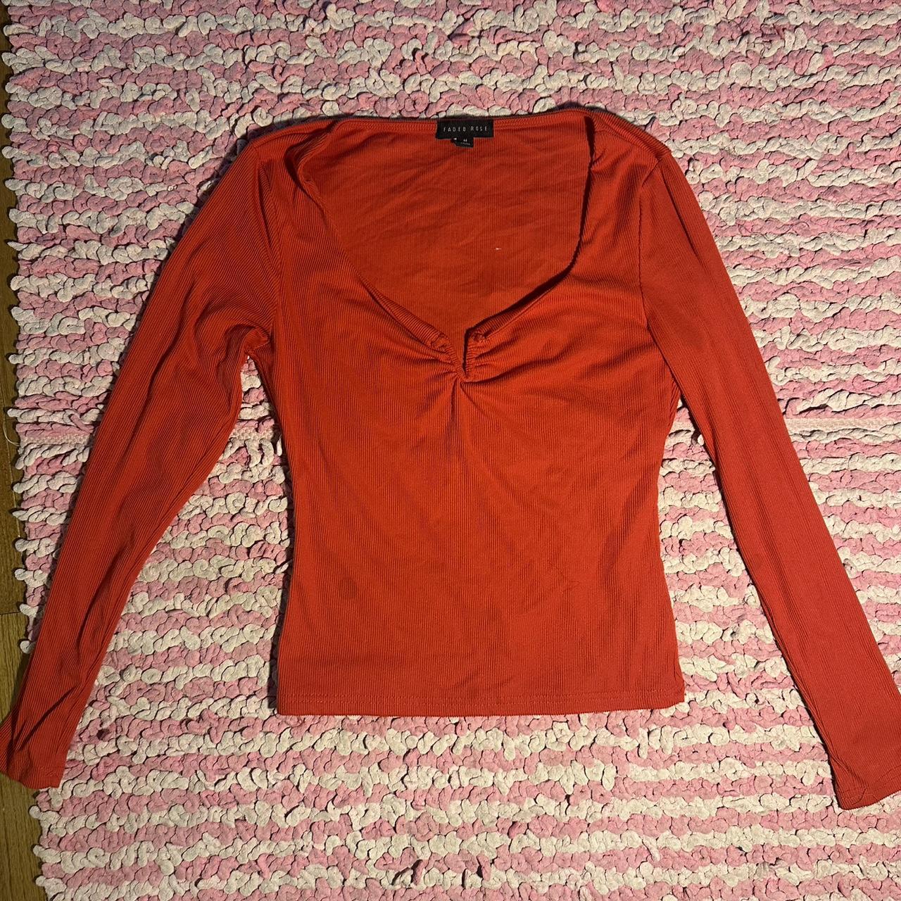 item listed by hayz_curated