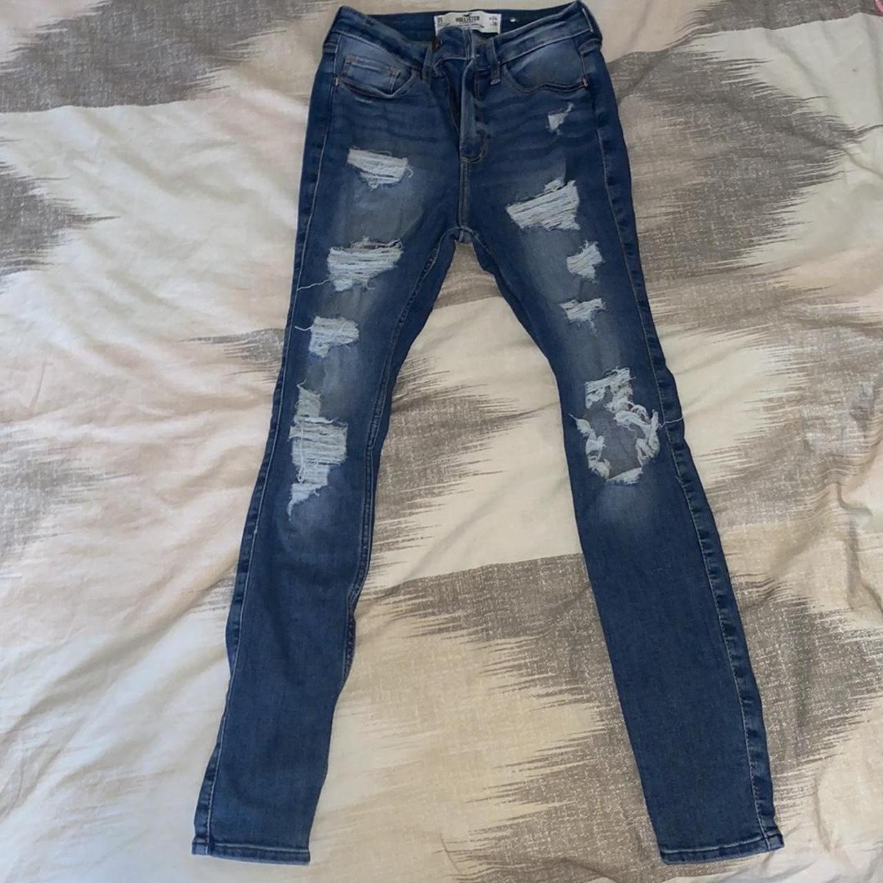 Hollister low-rise ripped jean leggings (jeggings). - Depop