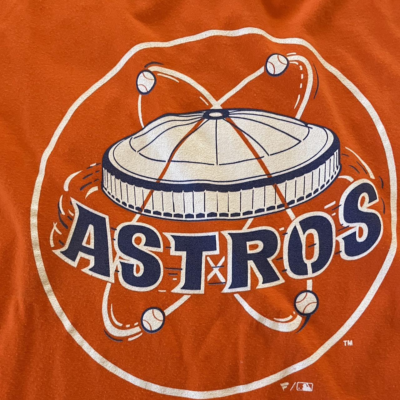 Astros astrodome Tshirt, size xl - Depop
