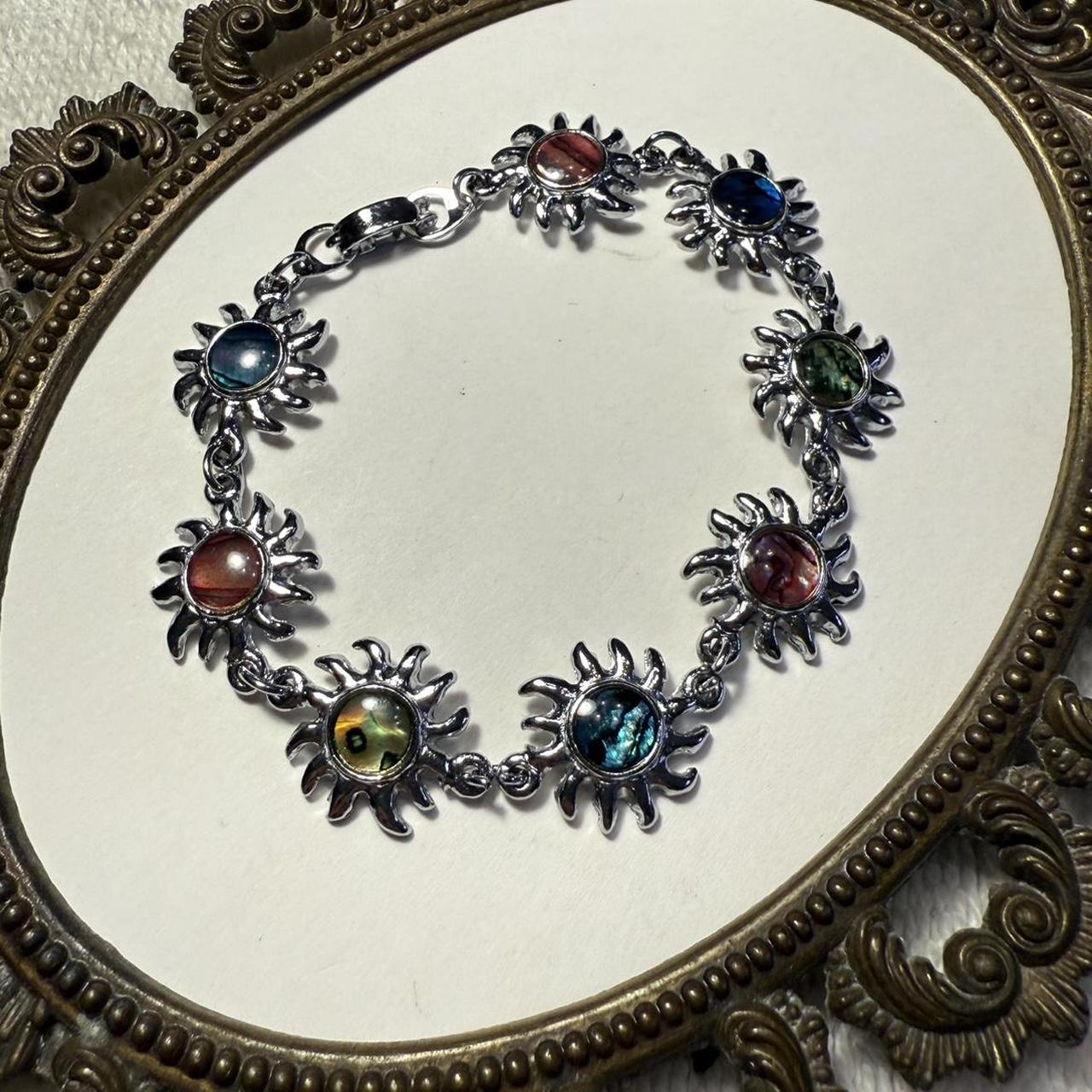 item listed by extinct_thrift