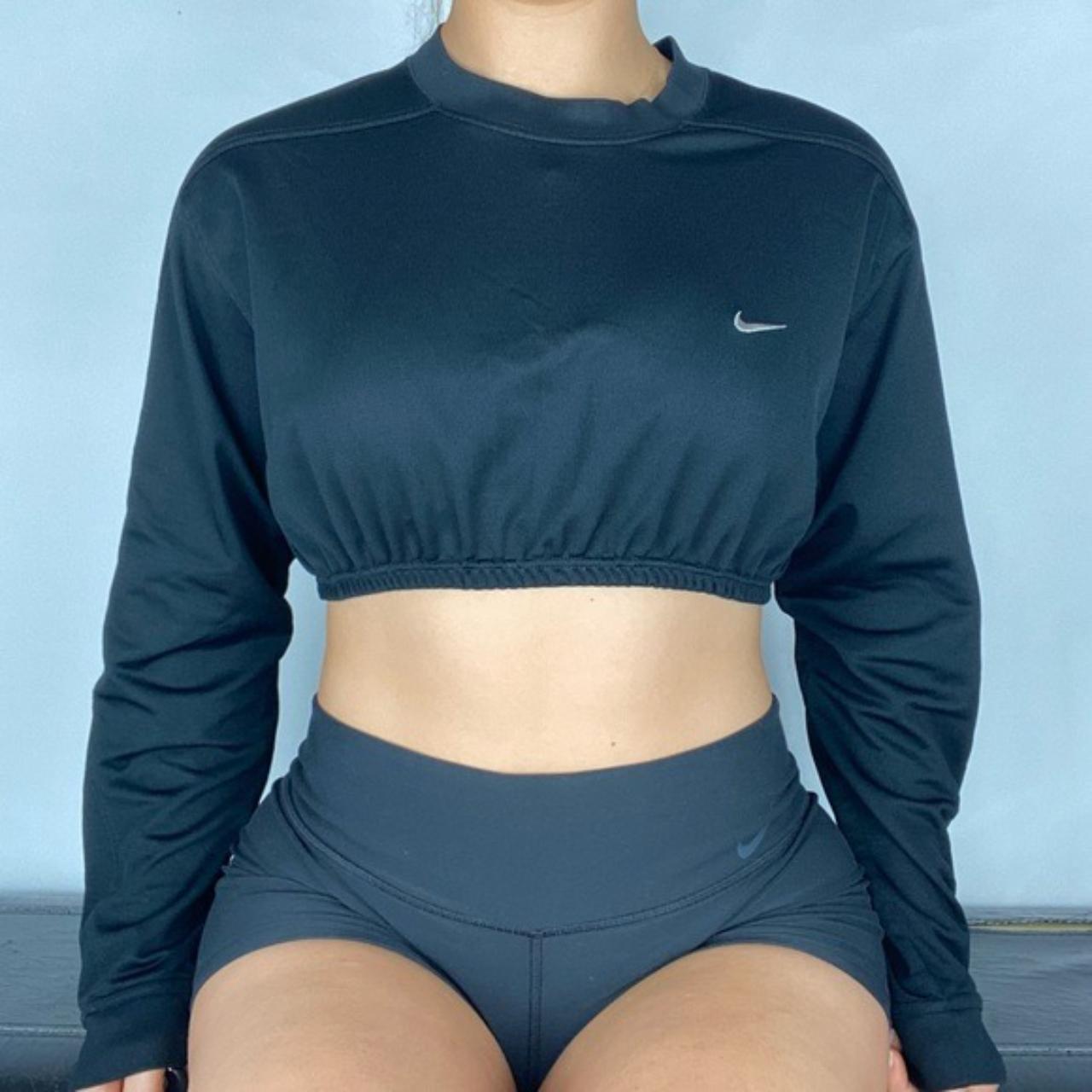 NIKE Long Sleeve Cinch Crop sold Hoodie