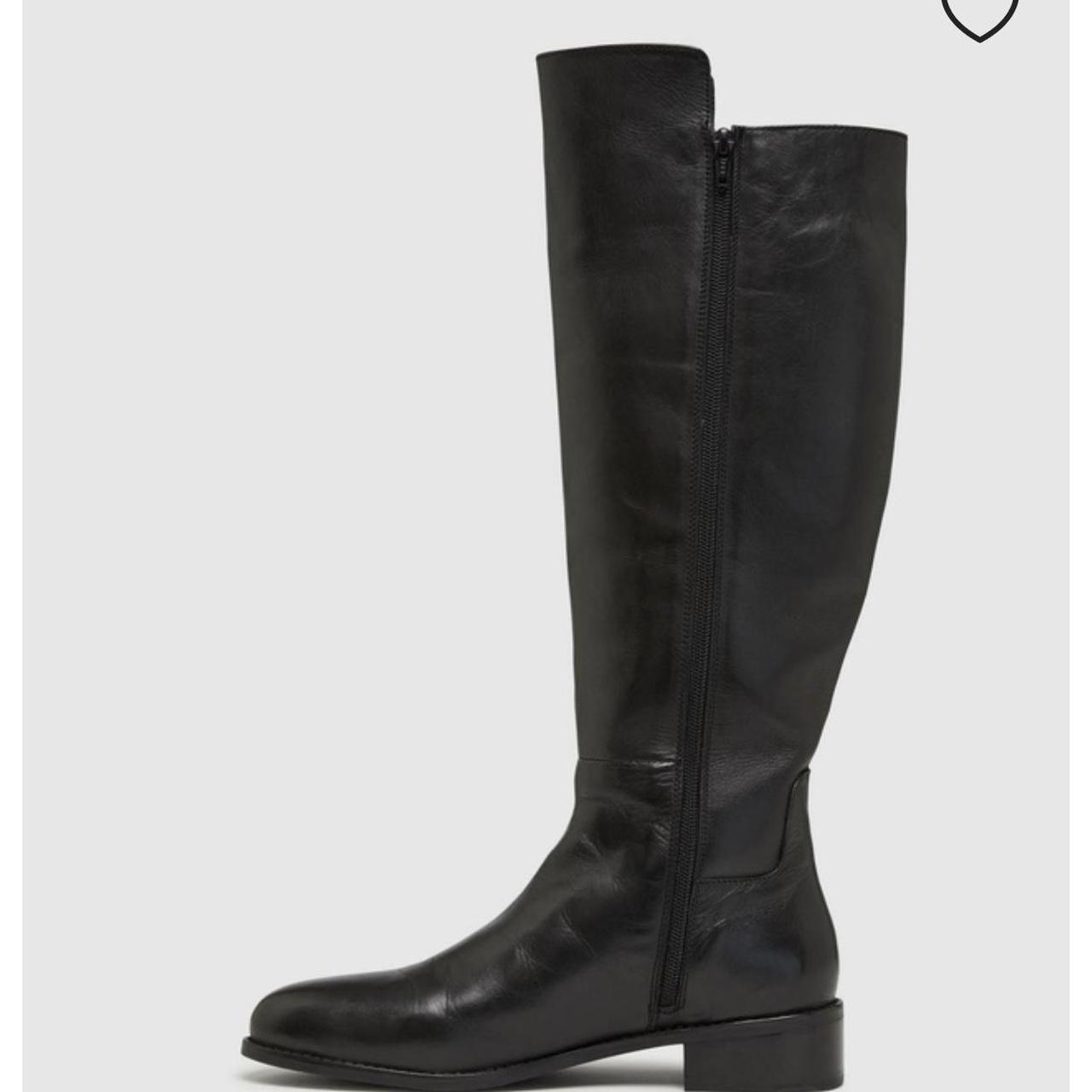 Raga Women's Black Boots Depop