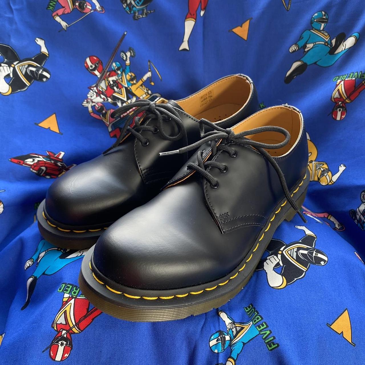 shipping 13.49 Dr Martens 1461 Women s