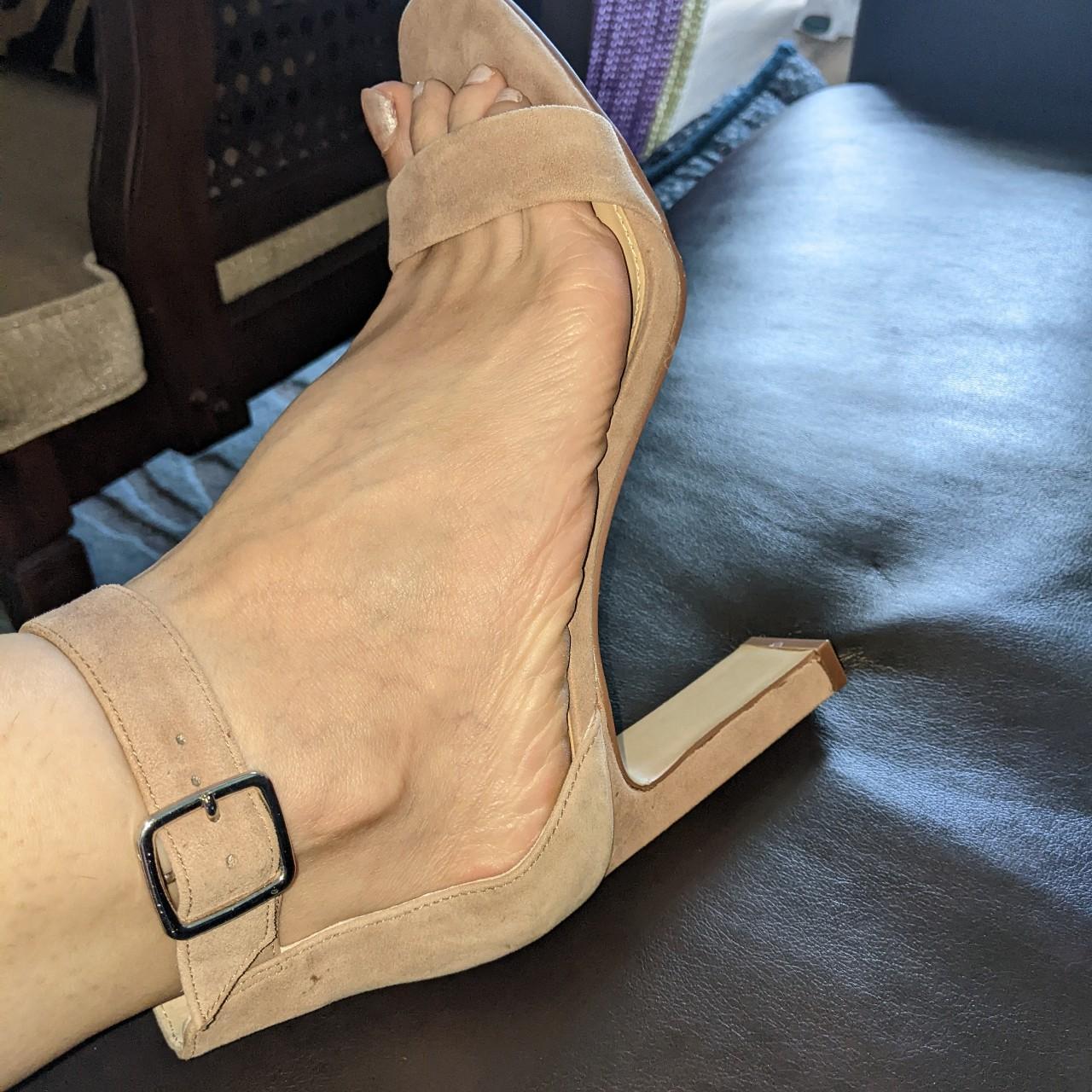 Vince Camuto beige mauve nubuck ankle strap Depop