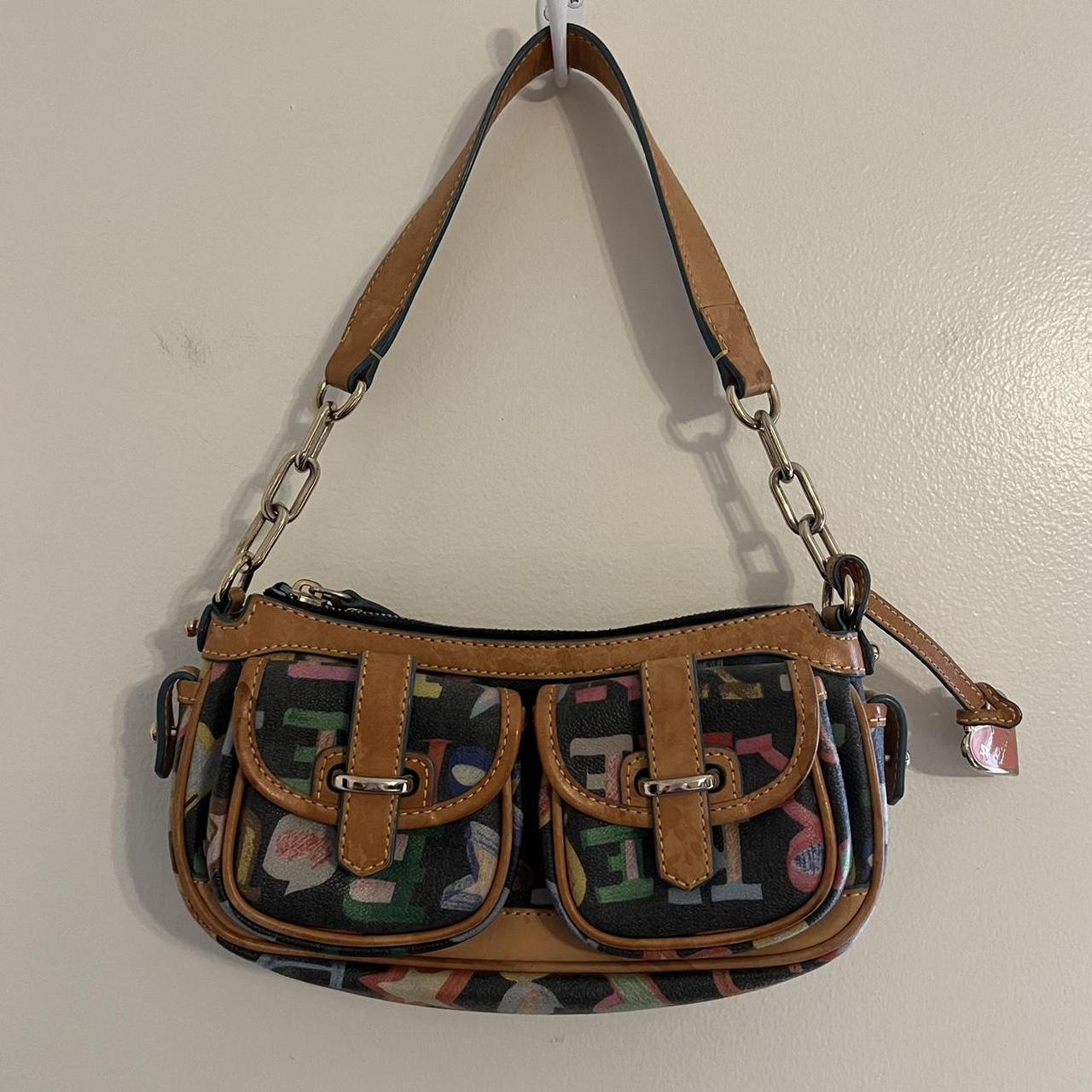 Dooney and bourke on sale small shoulder bag