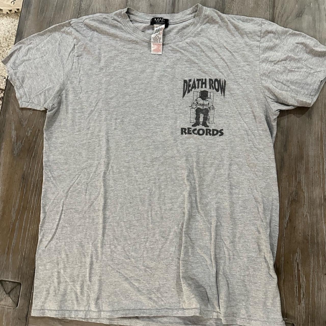 Boohoo Men's Grey T-shirt