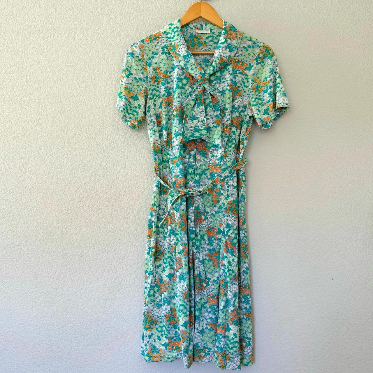 Groovy vintage floral shirt dress from Lane Bryant... - Depop