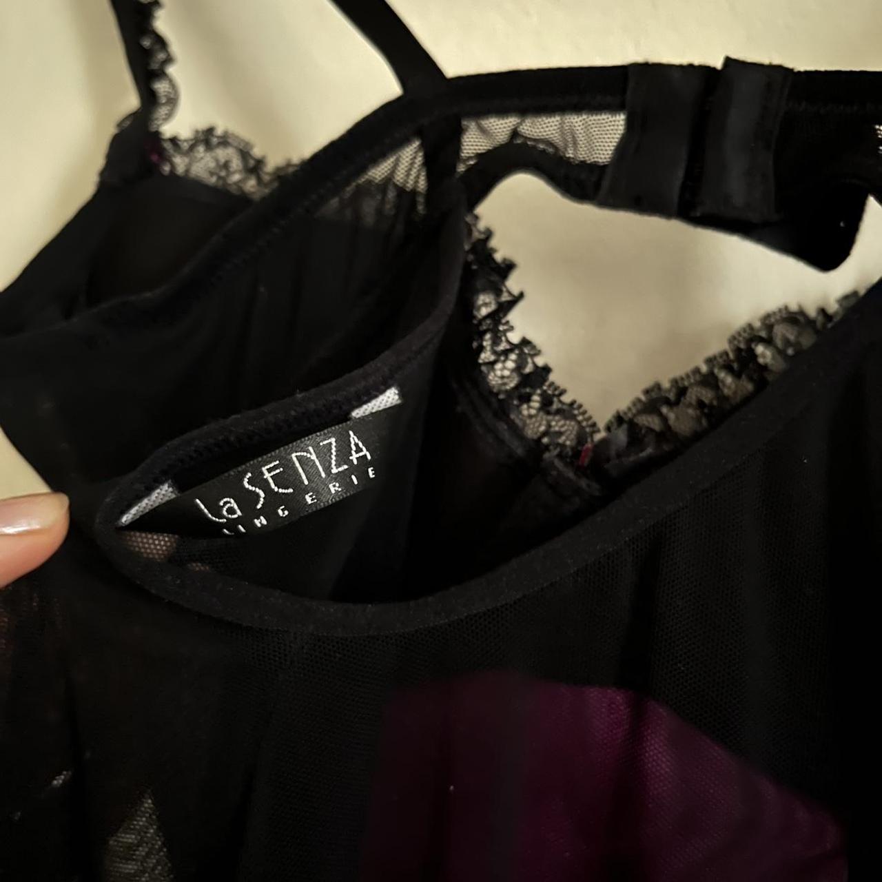 Victoria's Secretレア˚✧₊蝶ブラックCrop Top Victoria's Secretレア˚✧₊蝶ブラックCrop Top