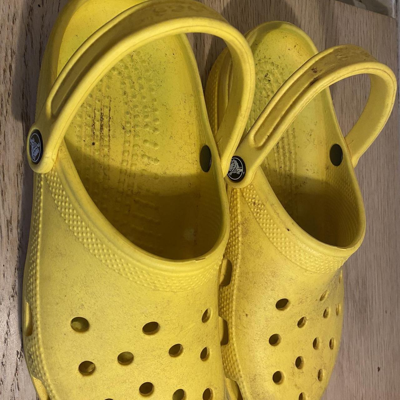 Crocs Men's Yellow Trainers Depop