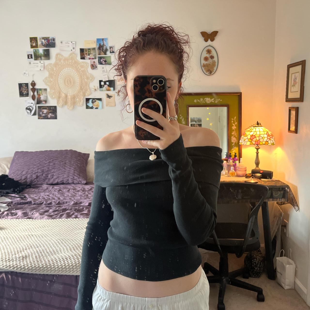 item listed by aprilscloset27