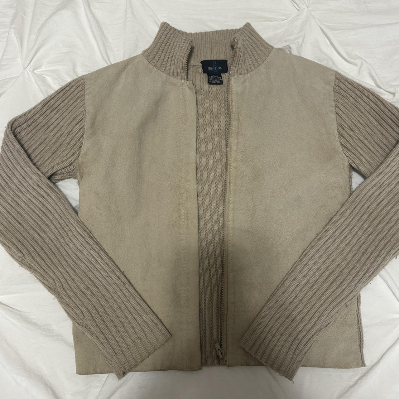 item listed by bellasclosetx