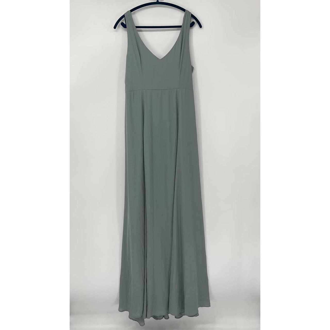 Introducing the stunning Jenn Maxi Dress in Silver