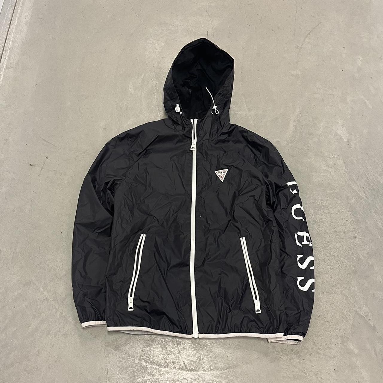 Guess black outlet and white windbreaker