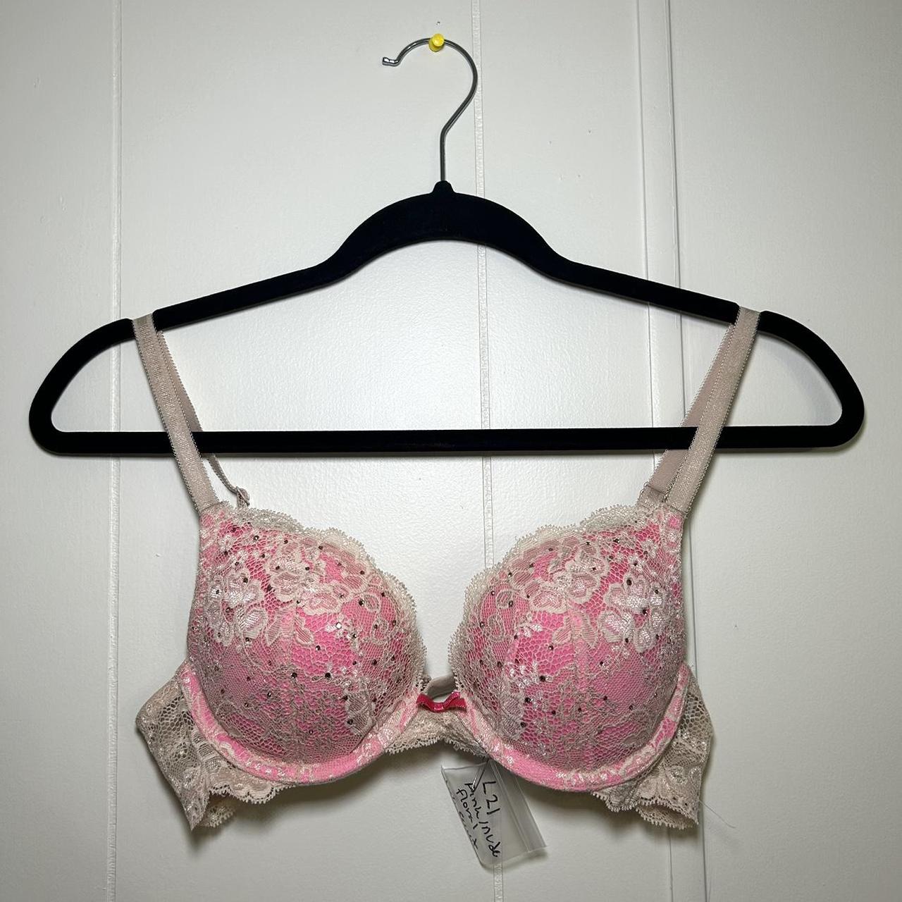 super cute pink and nude rhinestone lace push up bra... - Depop