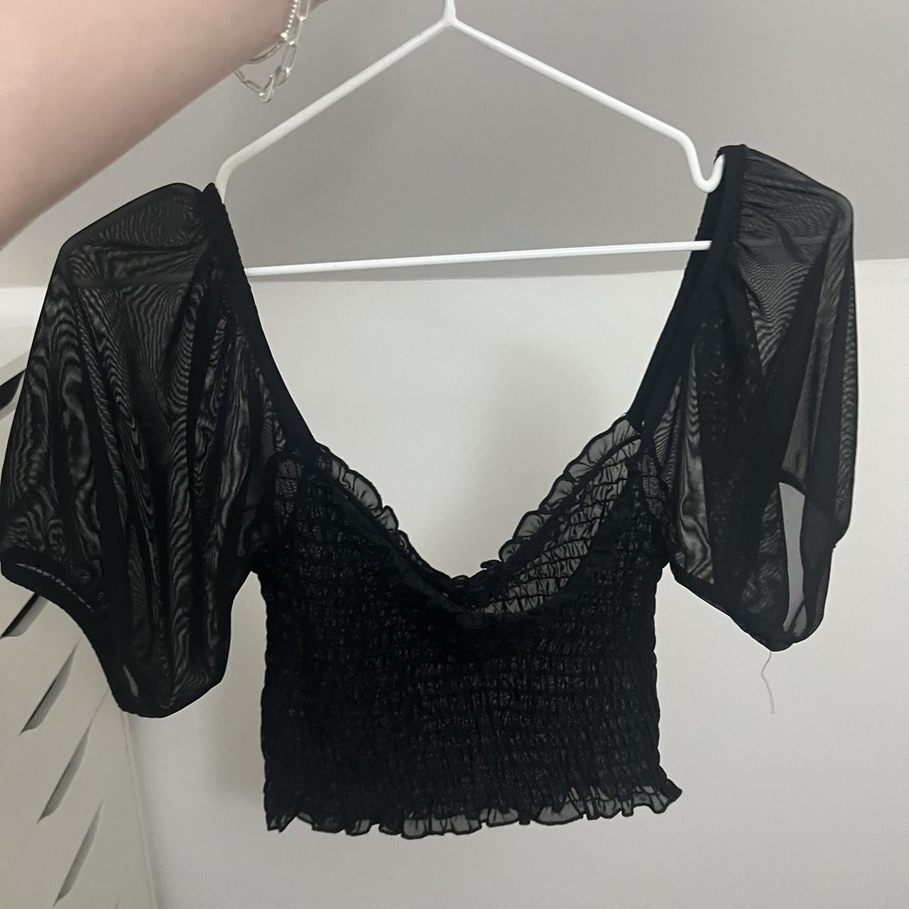 River Island Women's Black Croptop Depop