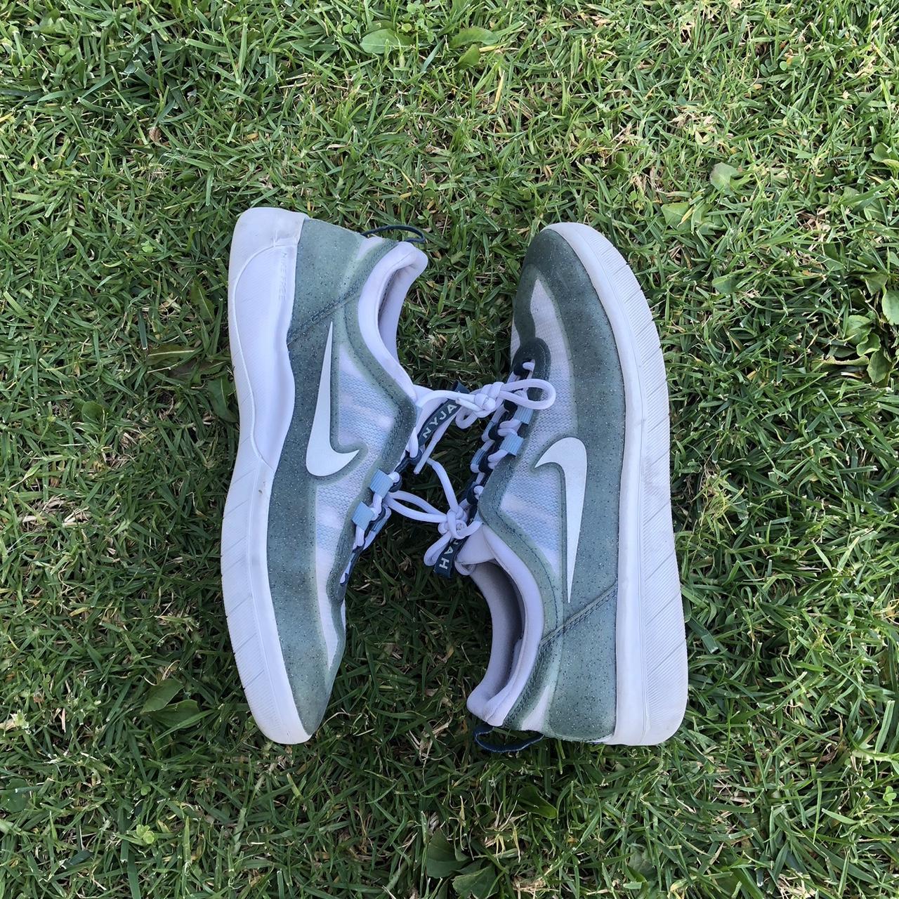 mens nike sb size 9