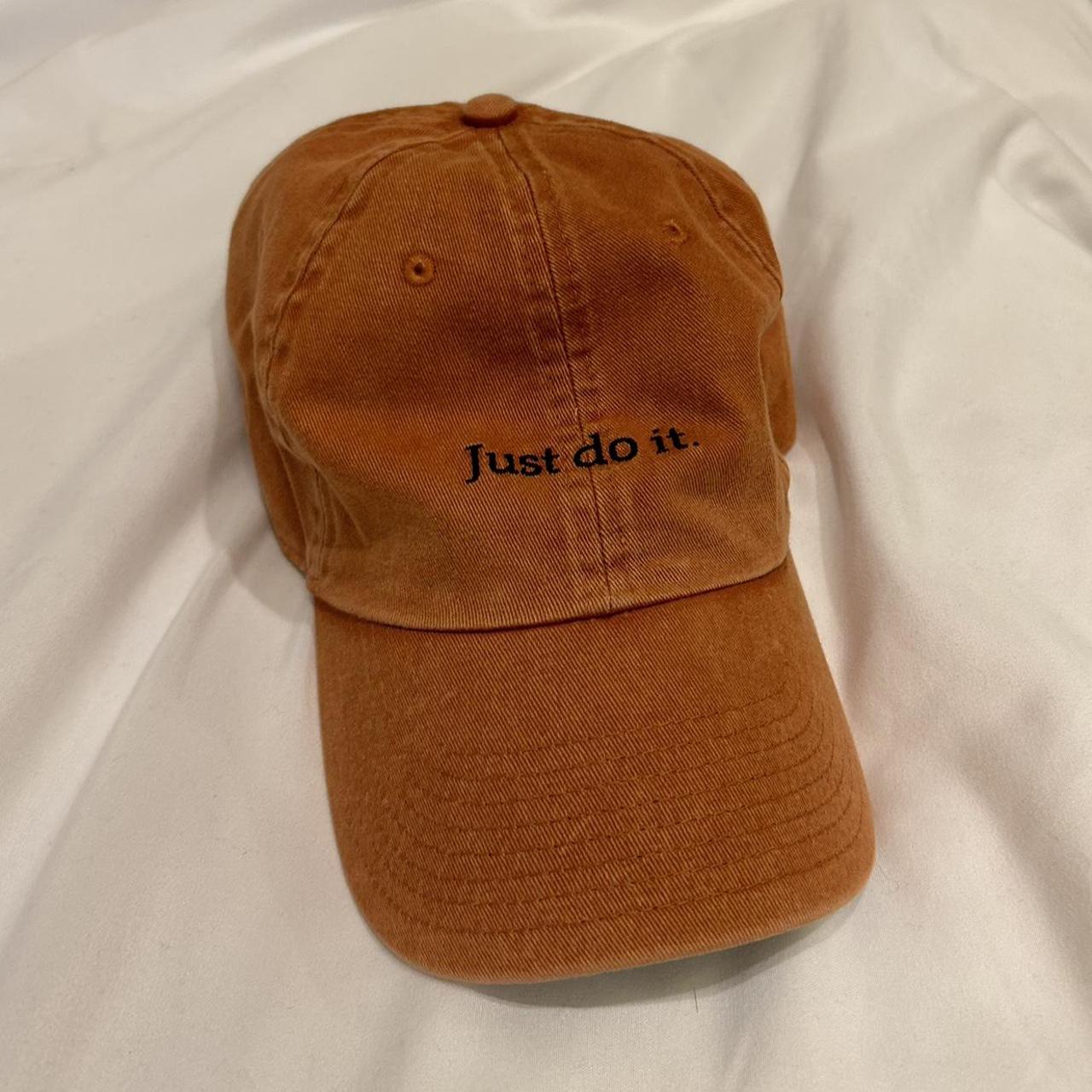 Nike Women's Hat Depop
