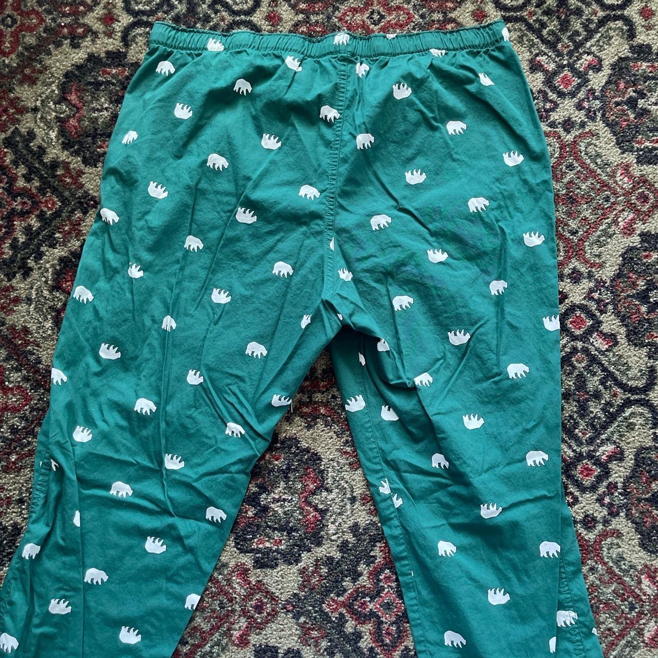Gap Men's Green and White Pajamas Depop