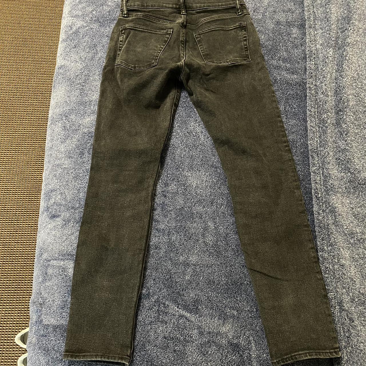 Gap Skinny Jeans Black size 30 x 32. Great condition. Depop