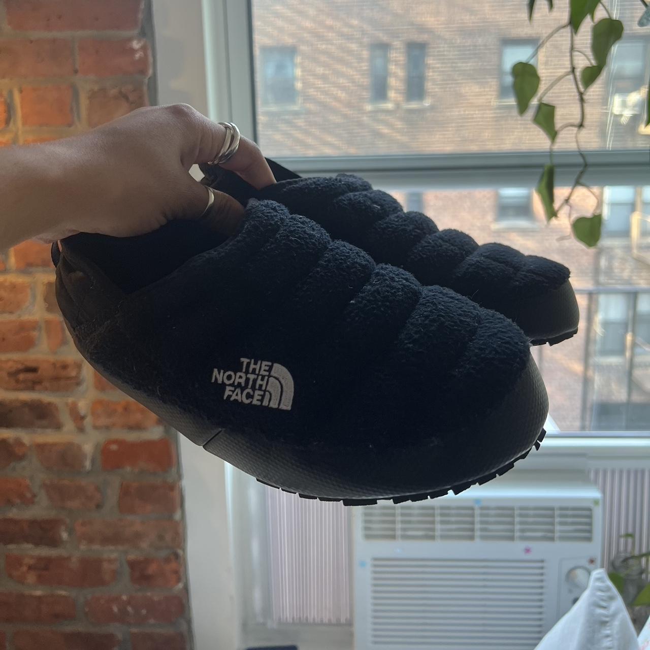 Navy The North Face Slippers Only Worn A Few Times Depop 7997