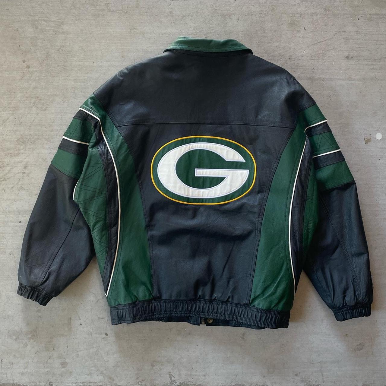 Vintage 90s Pro Line Starter Green Bay Packers... - Depop