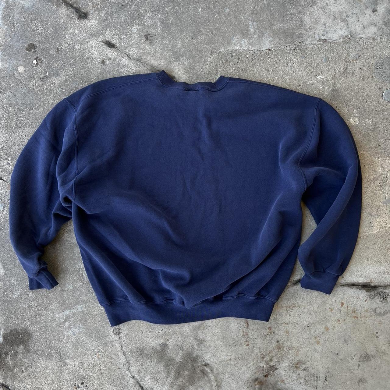 Vintage Russel crewneck sweater Size XXL.fits great... - Depop