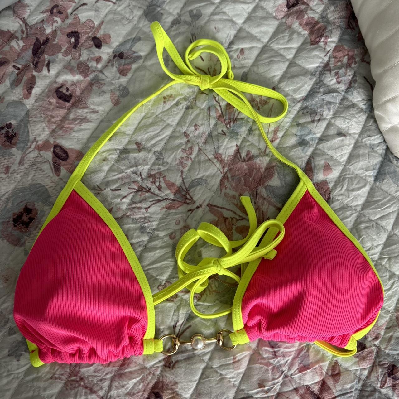 the cutest bikini top size medium only worn once Depop