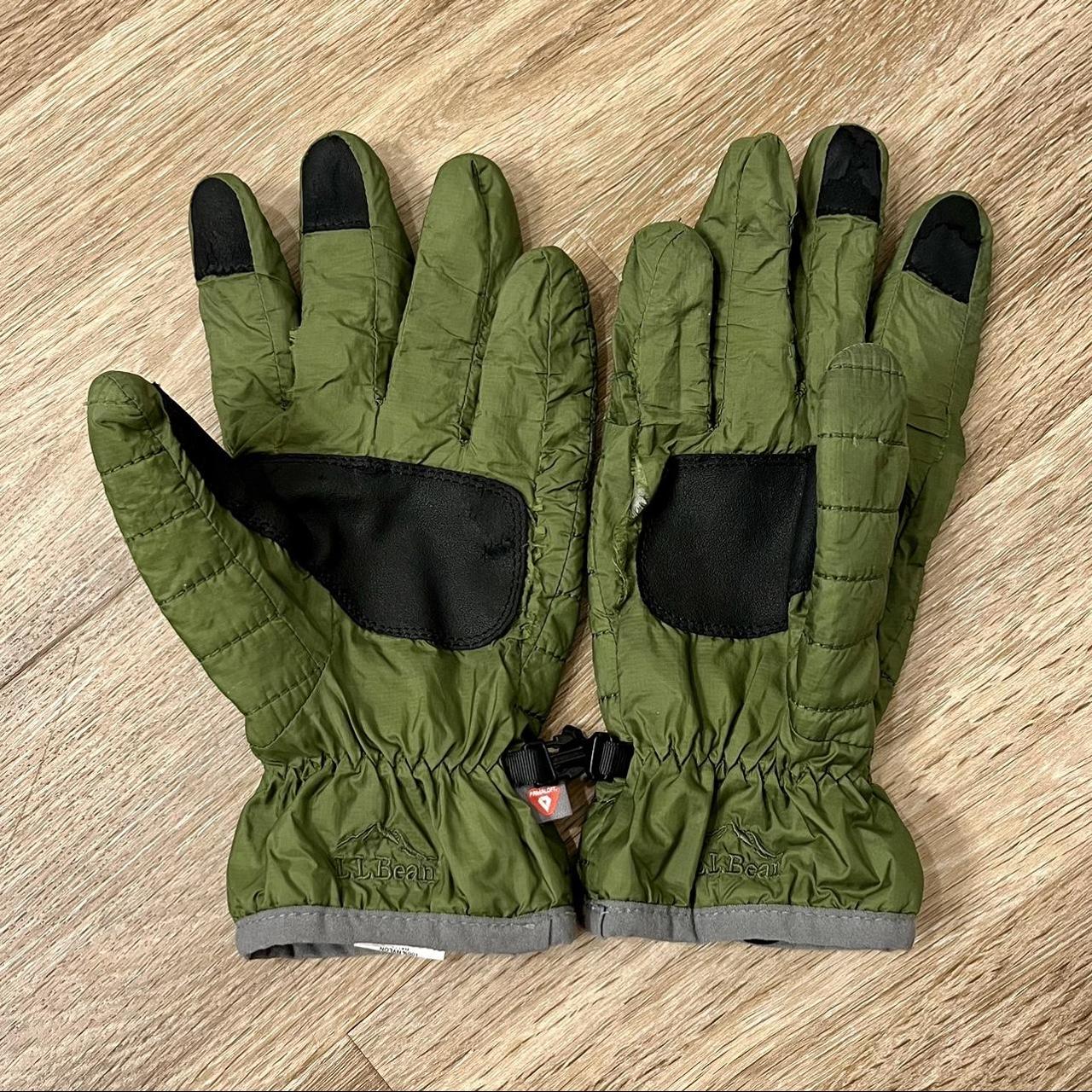 L.L.Bean Men's Green and Black Gloves Depop
