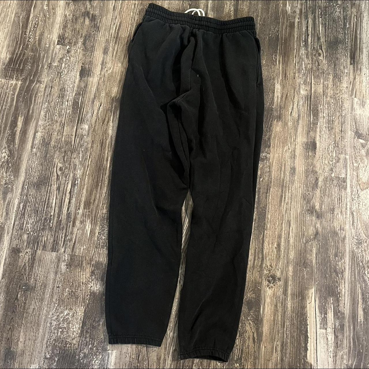 Fruit of the Loom Men's Black Joggers-tracksuits | Depop