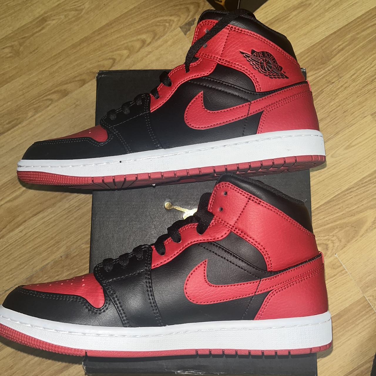 Nike Jordan high quality 1s mid *Basically New*