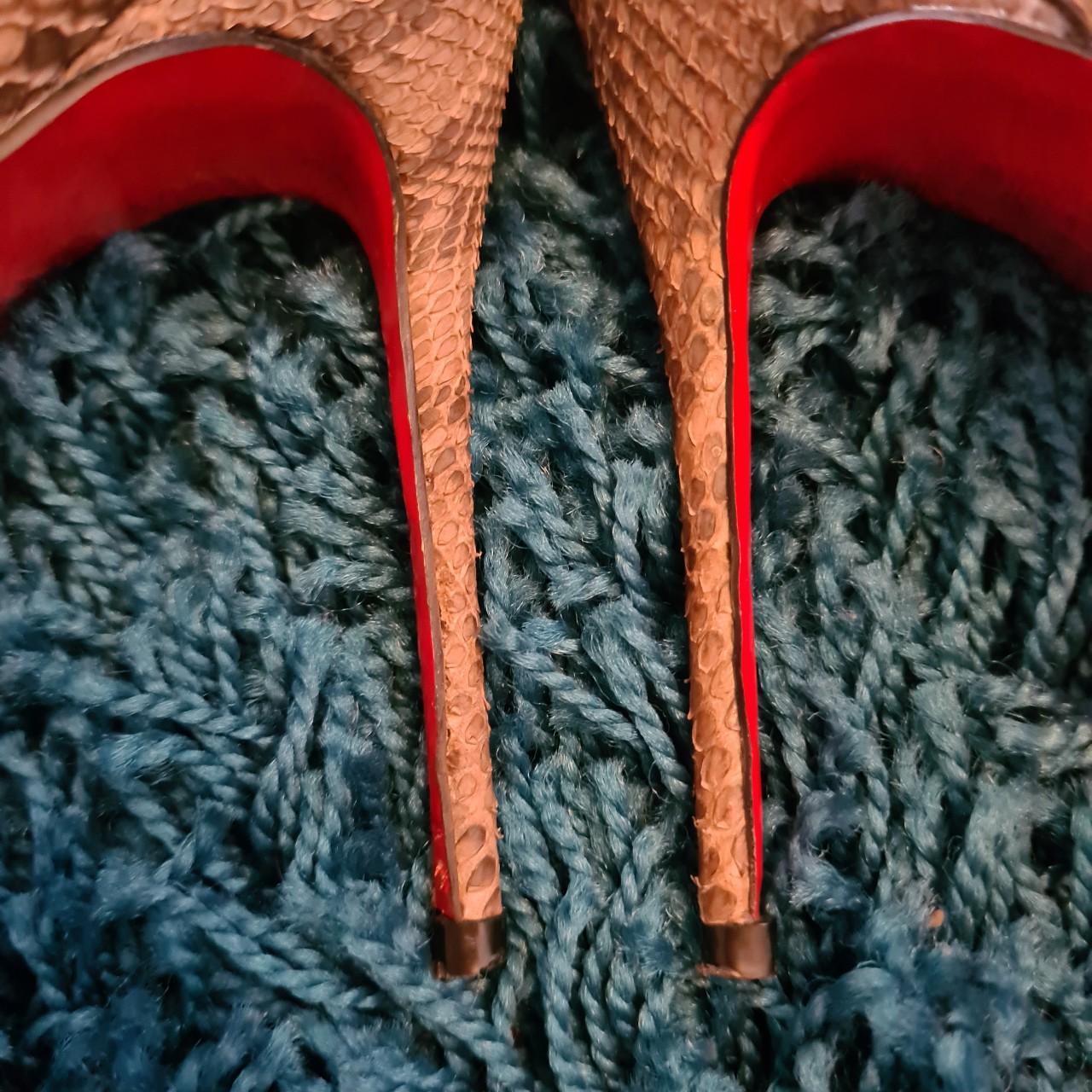 louboutin heels saks
