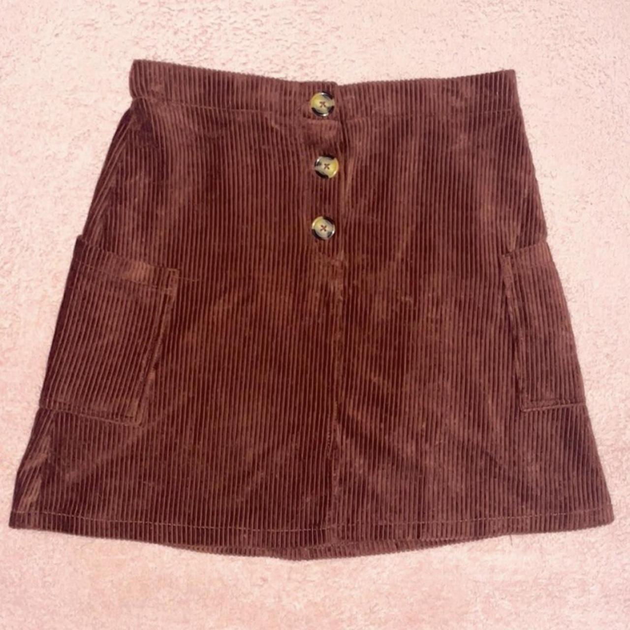 Derek heart 70s style skirt Has side pockets, cute... - Depop