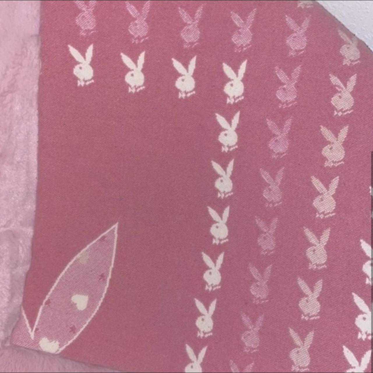 Playboy blanket online pink